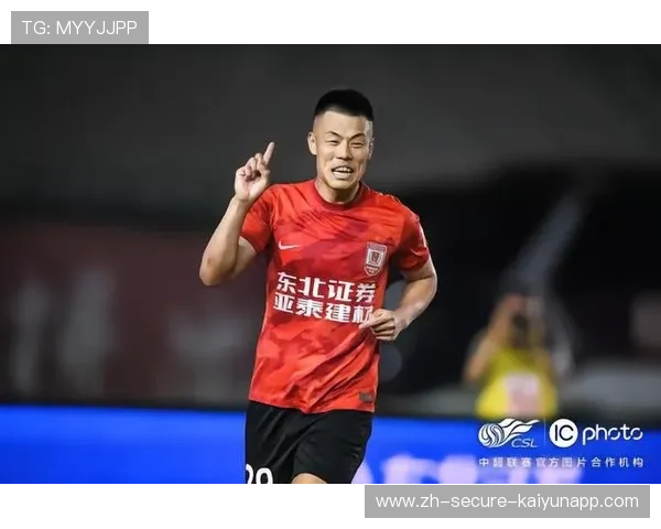 打哭了!长春亚泰0-4遭北京国安横扫,谭龙泪目,提前1轮跌进中甲 打哭了!长春亚泰0-4遭北京国安横扫,谭龙泪目,提前1轮跌进中甲